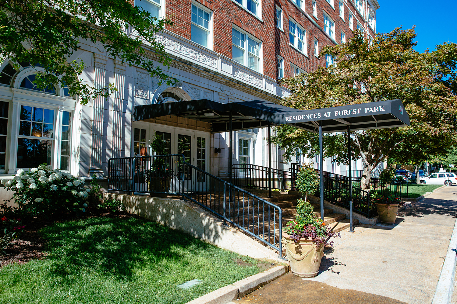 Best apartments in St. Louis & Southwest Illinois | 2B Residential
